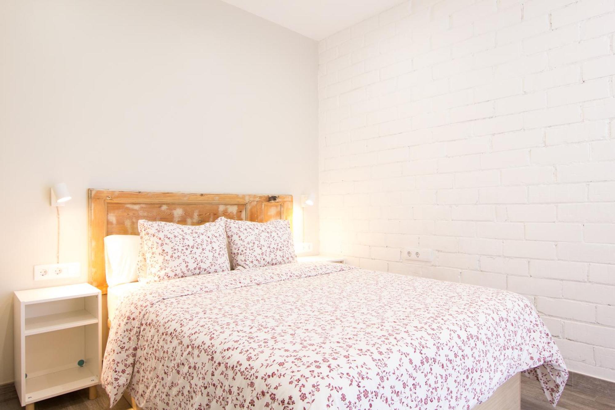 Novus Homes Barcelona Santa Eulalia ロスピタレート・デ・リョブレガート エクステリア 写真