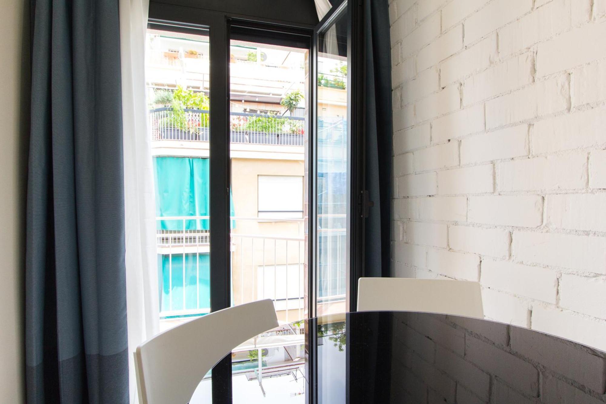 Novus Homes Barcelona Santa Eulalia ロスピタレート・デ・リョブレガート エクステリア 写真