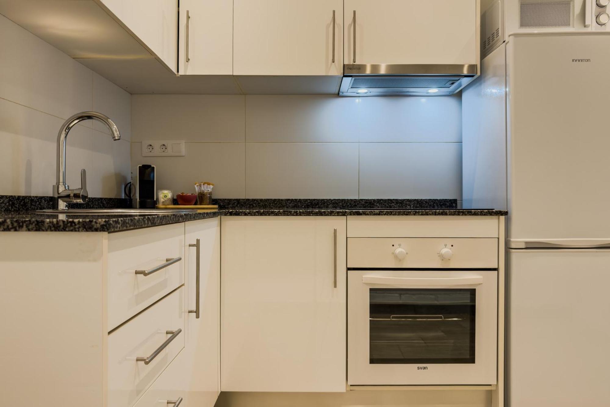 Novus Homes Barcelona Santa Eulalia ロスピタレート・デ・リョブレガート エクステリア 写真