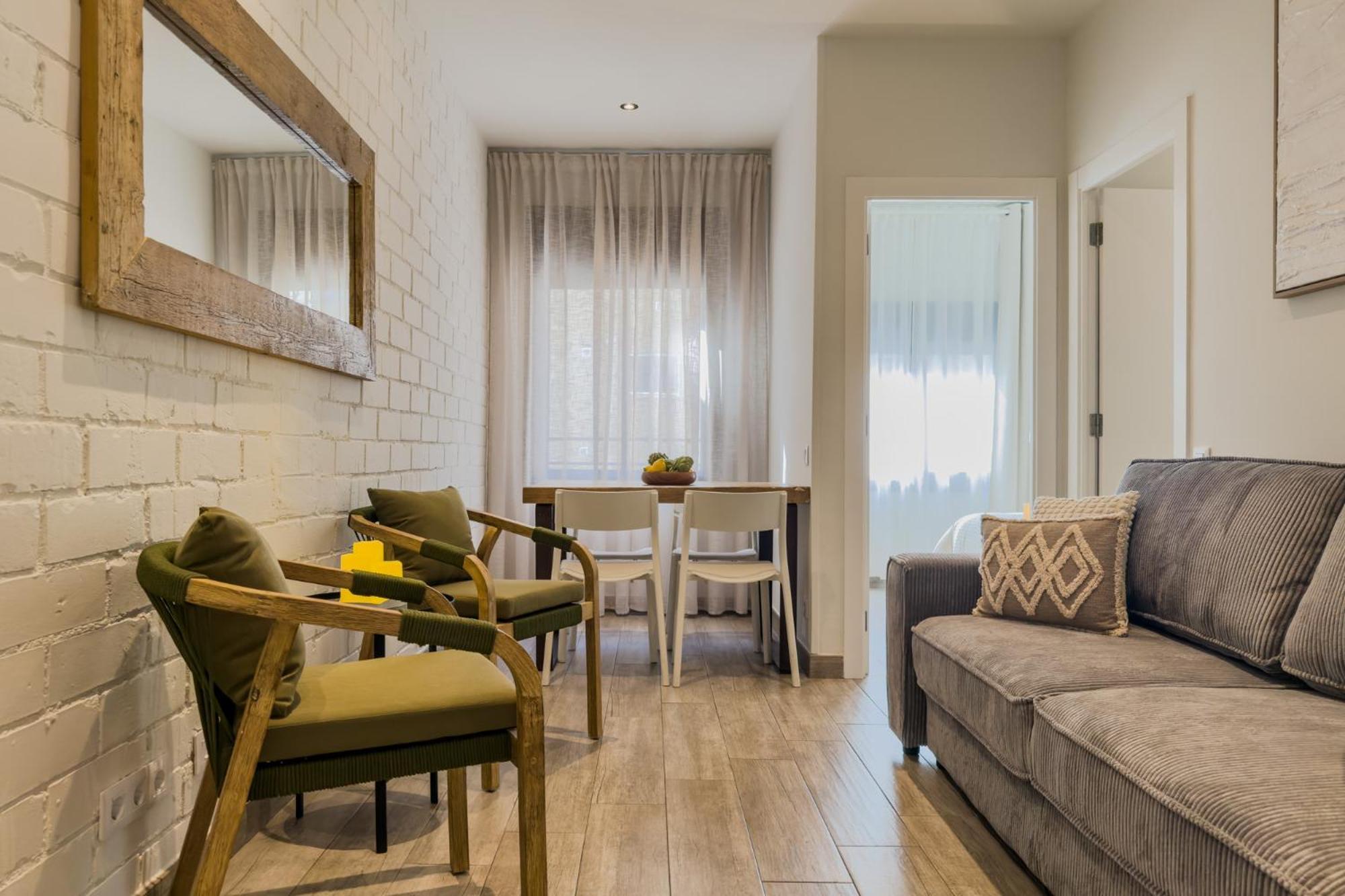 Novus Homes Barcelona Santa Eulalia ロスピタレート・デ・リョブレガート エクステリア 写真
