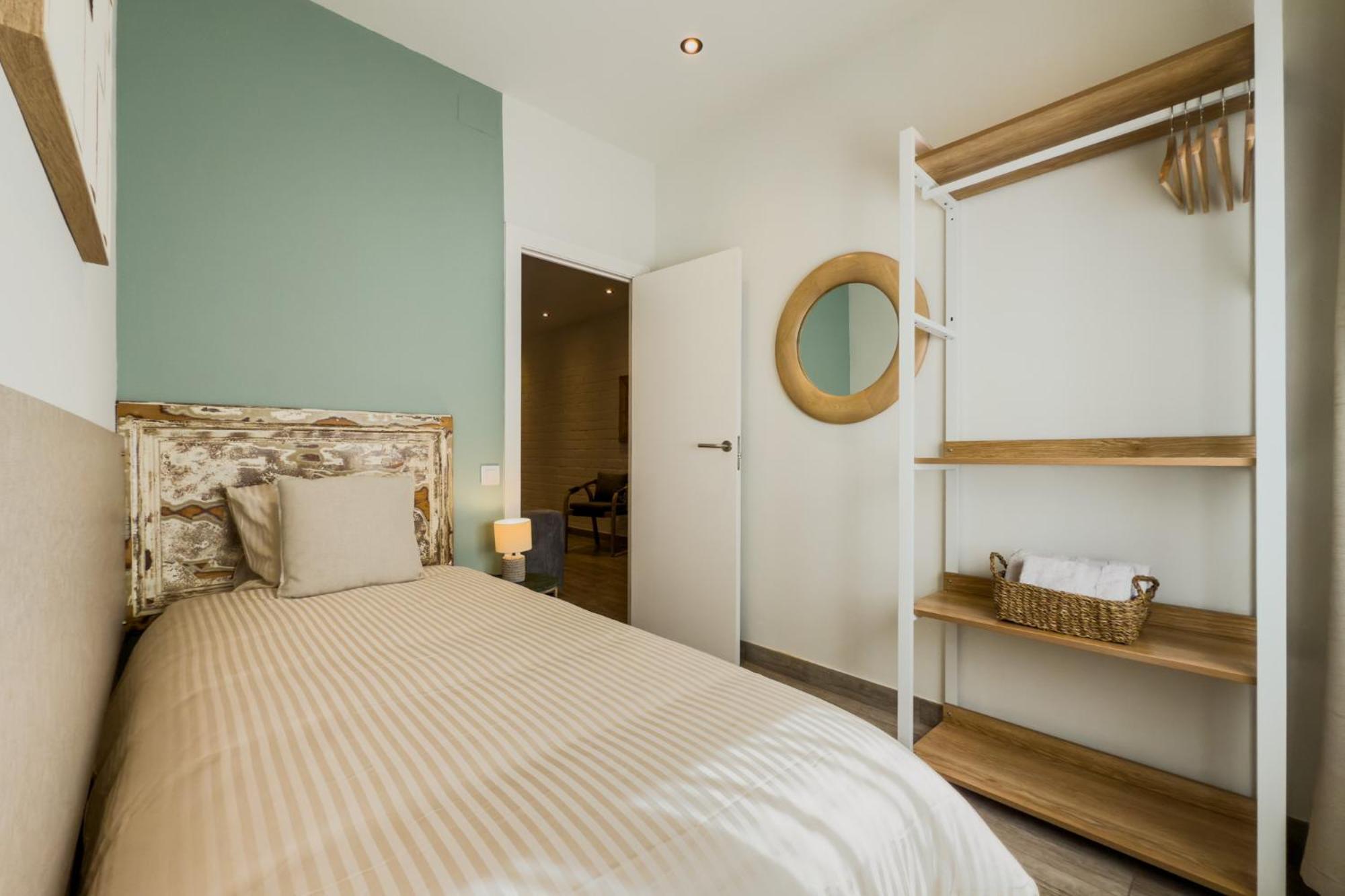 Novus Homes Barcelona Santa Eulalia ロスピタレート・デ・リョブレガート エクステリア 写真