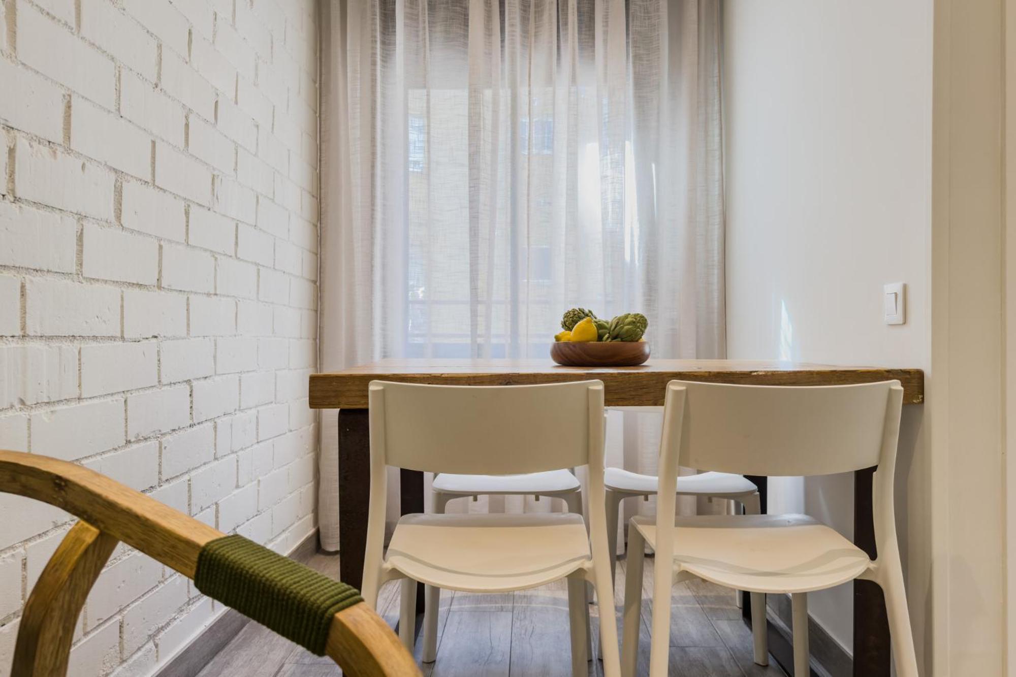 Novus Homes Barcelona Santa Eulalia ロスピタレート・デ・リョブレガート エクステリア 写真