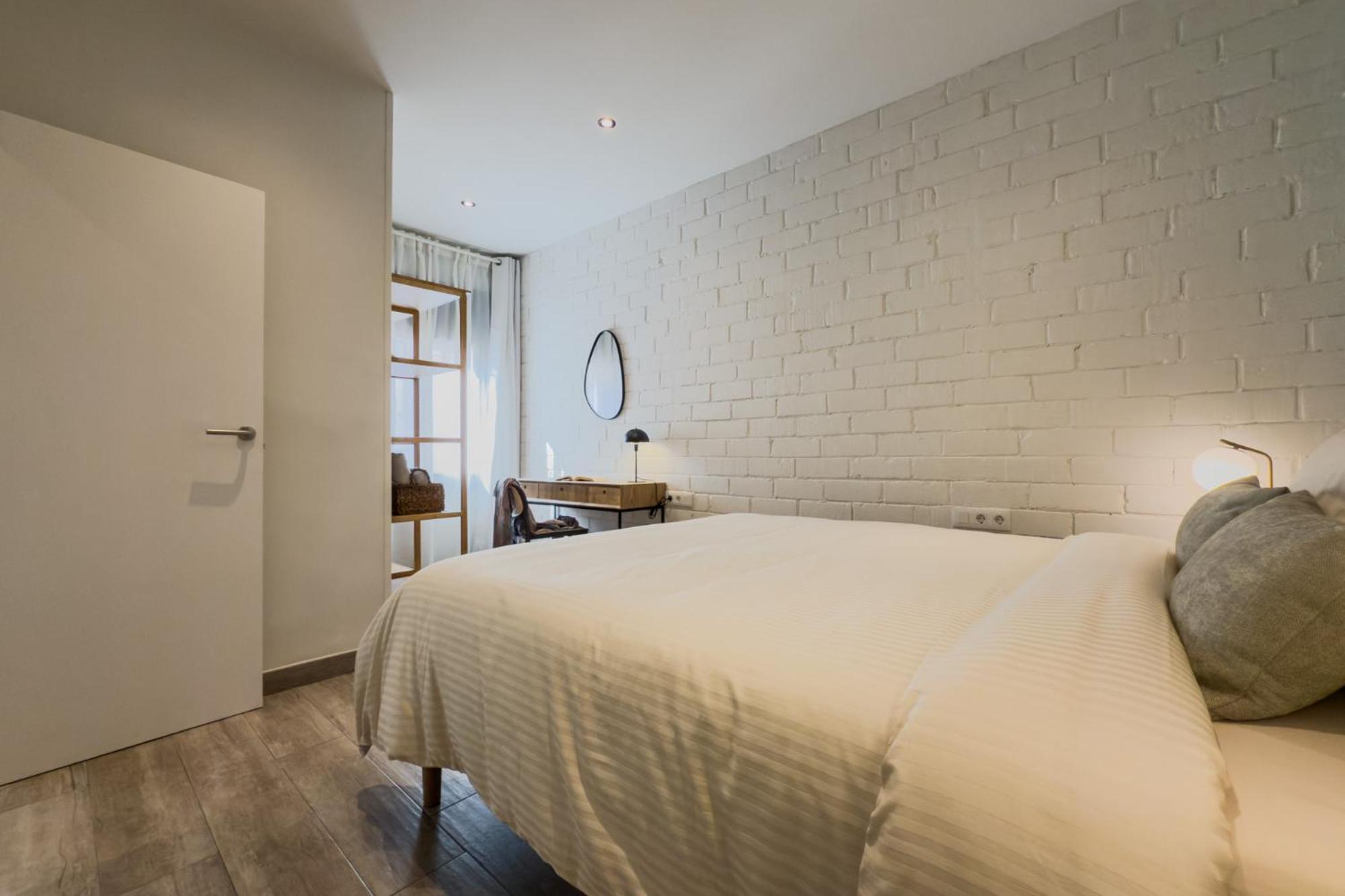 Novus Homes Barcelona Santa Eulalia ロスピタレート・デ・リョブレガート エクステリア 写真